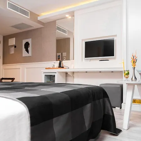 Hotel Sky Antalia