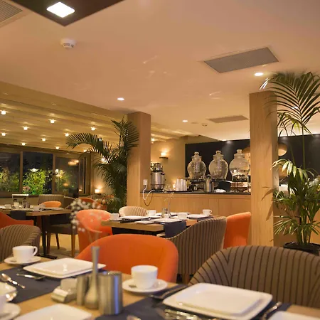 Sky Hotel 3*