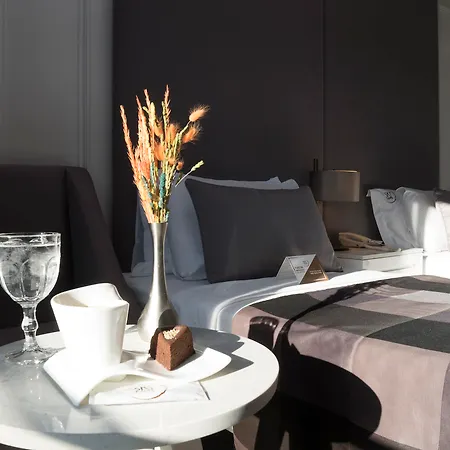 Sky Hotel 3*