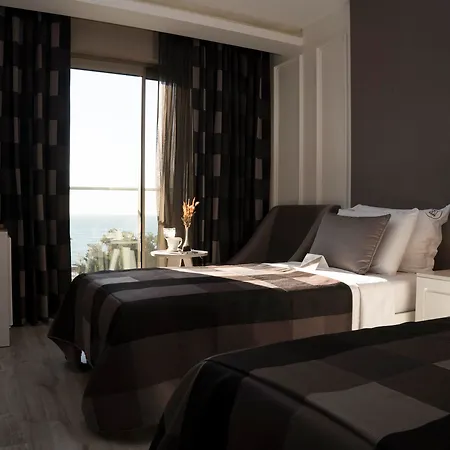 Hotel Sky 3*