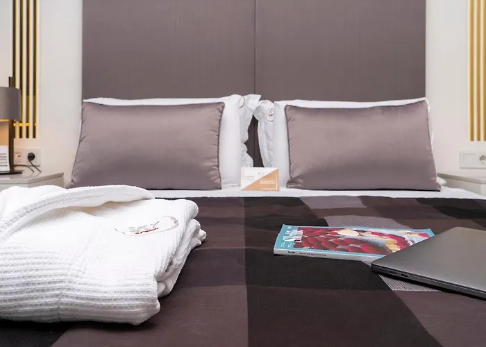 Ξενοδοχείο Sky 3*